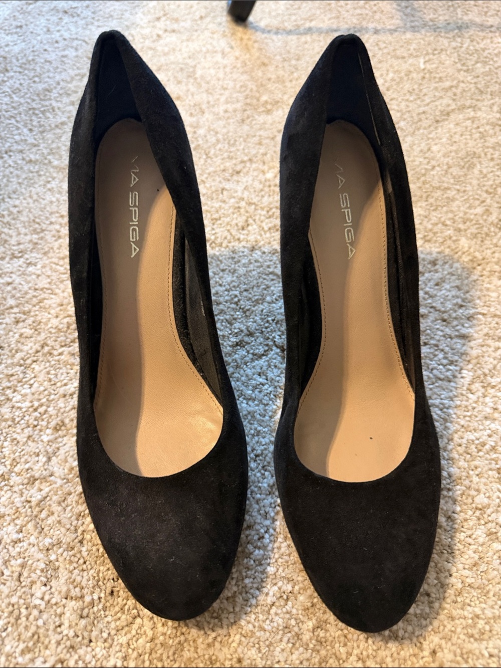 Via Spiga Black Suede Classic Round-Toe Pumps